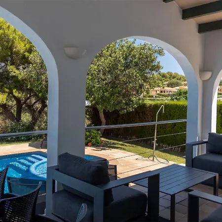 Finesse Tipo 1 3dormitorios By Interhome Villa *